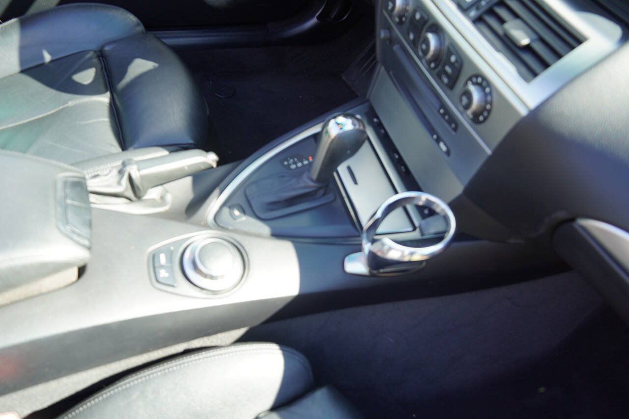 Used 2007 BMW 650i Convertible RWD image 27