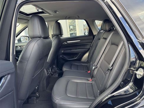 Used 2021 MAZDA CX-5 Touring w/ Touring Preferred SV Package image 9