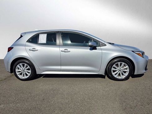 Certified 2024 Toyota Corolla SE FWD image 2