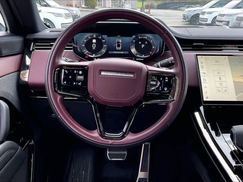 Used 2024 Land Rover Range Rover Sport Dynamic SE image 7