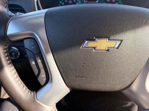 Used 2013 Chevrolet Traverse LT FWD image 14