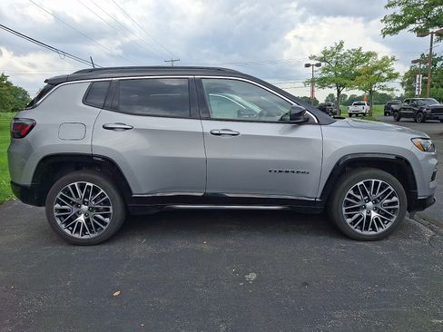 Certified 2023 Jeep Compass Limited w/ Elite Group AWD/4WD image 4