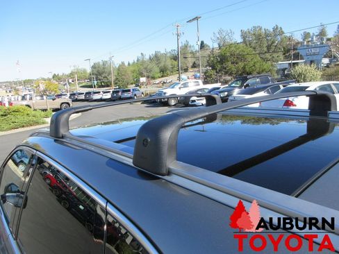 Used 2025 Kia Sorento SX Prestige image 11