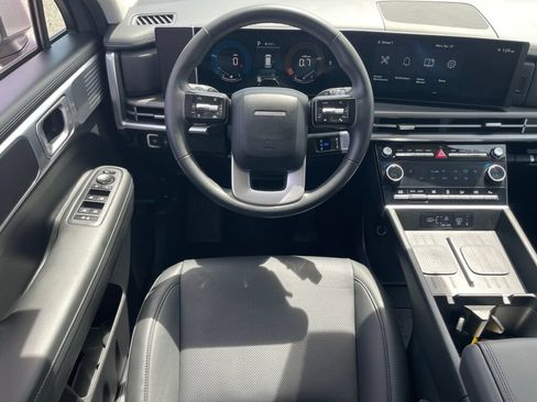 Used 2026 Hyundai Santa Fe SEL AWD/4WD image 2
