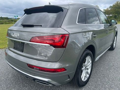 Used 2023 Audi Q5 2.0T Premium w/ Convenience Package AWD/4WD image 4