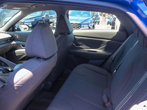 Used 2024 Hyundai Elantra SEL FWD image 23
