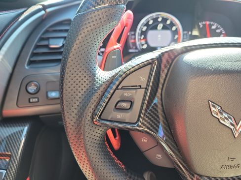 Used 2014 Chevrolet Corvette Stingray Convertible w/ 2LT Preferred Equipment Group image 21