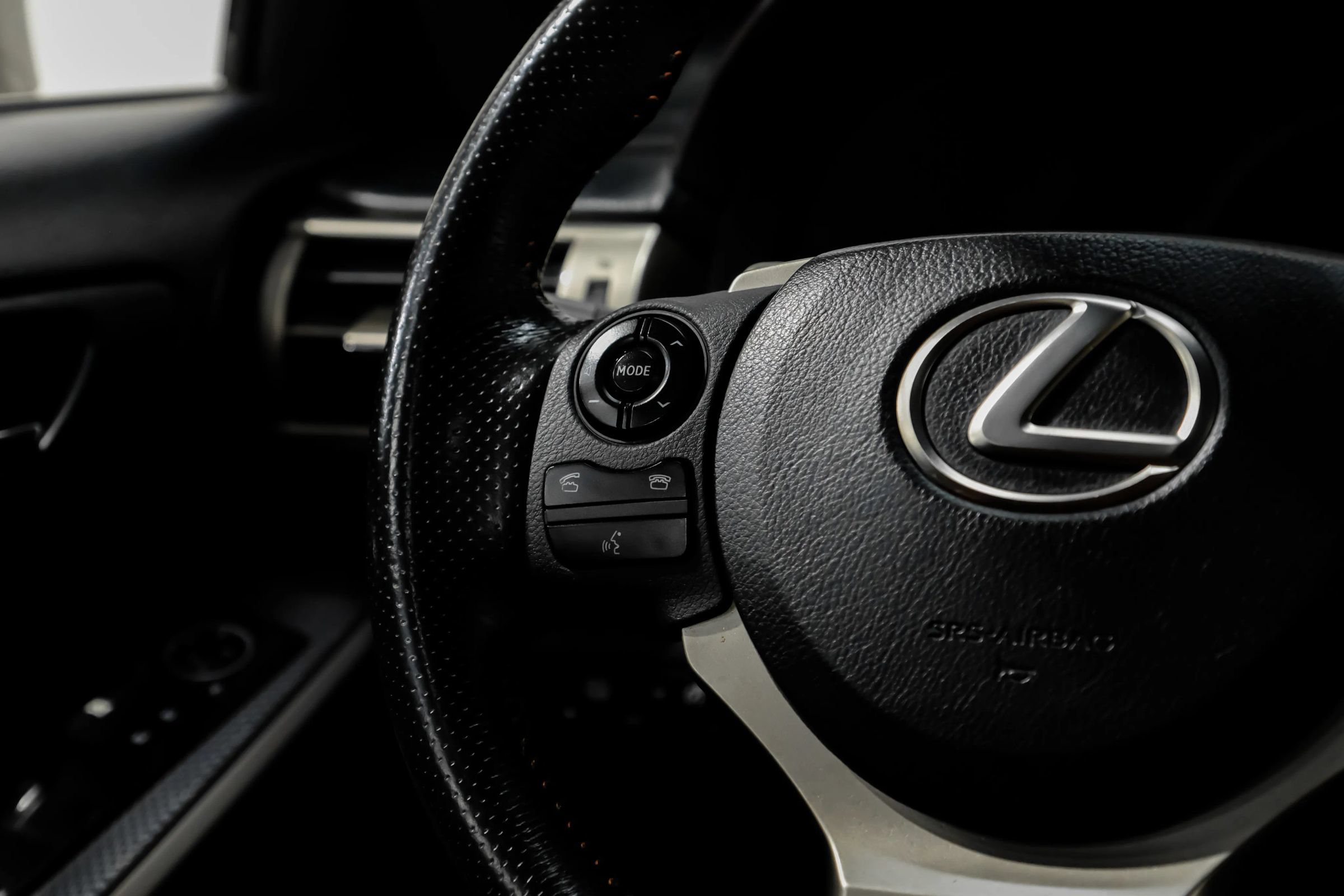 Used 2015 Lexus IS 350 w/ F-Sport Package RWD image 18