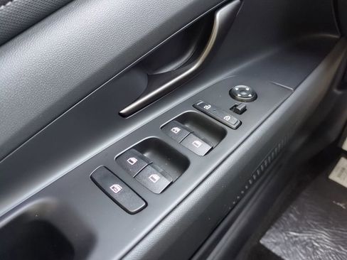 New 2026 Hyundai Elantra SEL Sport Premium FWD image 28