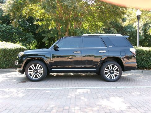 Used 2024 Toyota 4Runner Limited RWD image 4