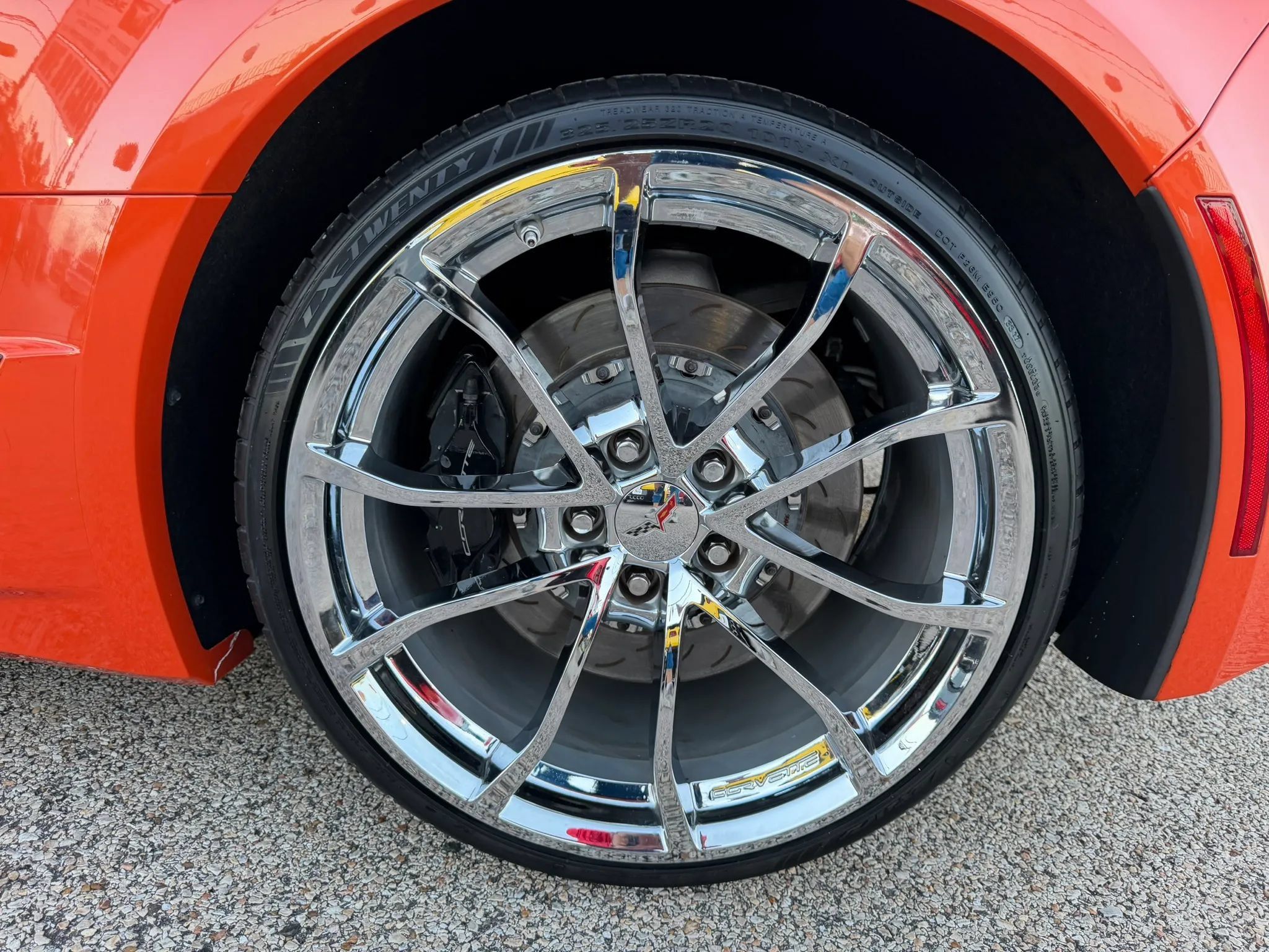Used 2019 Chevrolet Corvette Grand Sport RWD image 17