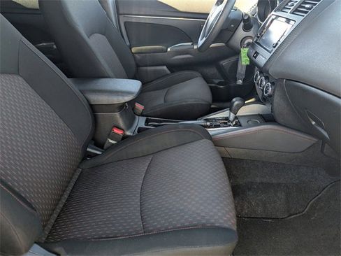Used 2019 Mitsubishi Outlander Sport ES image 11
