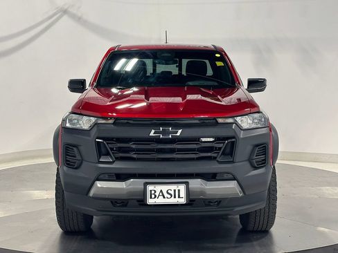 Used 2024 Chevrolet Colorado Trail Boss w/ Advanced Trailering Package AWD/4WD image 9