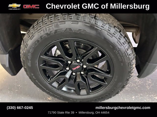 Used 2025 GMC Sierra 1500 Elevation w/ X31 Off-Road Package AWD/4WD image 13