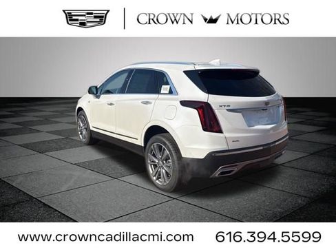 New 2026 Cadillac XT5 Premium Luxury w/ Driver Assist Package AWD/4WD image 8