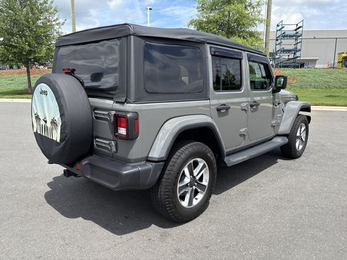 Used 2020 Jeep Wrangler Unlimited Sahara AWD/4WD image 9