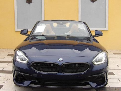 Used 2020 BMW Z4 sDrive30i w/ Premium Package image 10