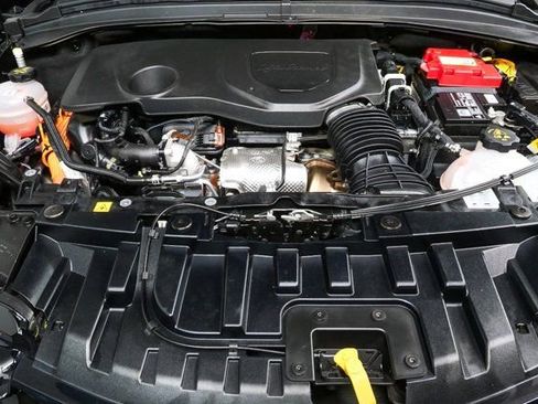 Used 2024 Alfa Romeo Tonale Ti image 36