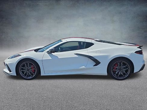 Used 2025 Chevrolet Corvette Stingray Preferred Cpe RWD image 2