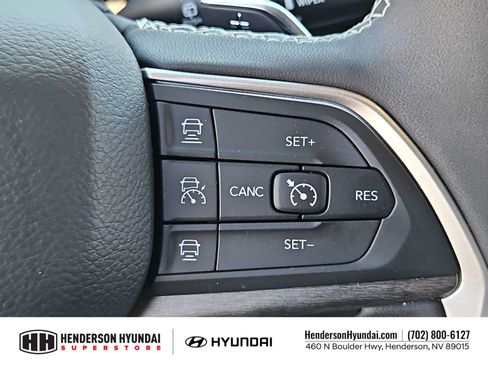 Used 2025 Jeep Grand Cherokee Limited w/ Luxury Tech Group II AWD/4WD image 24