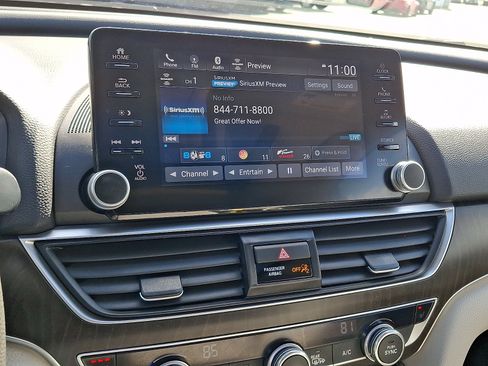 Used 2020 Honda Accord EX image 17