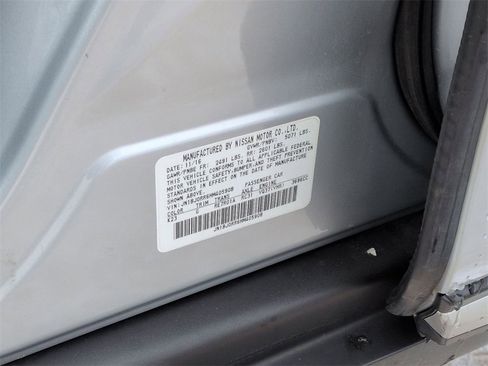 Used 2017 INFINITI QX50 Journey w/ Premium Package image 32