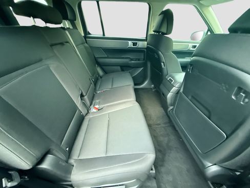 New 2026 Hyundai Santa Fe SE FWD image 19
