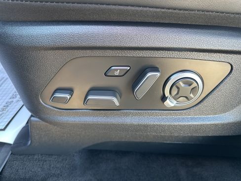 Used 2024 Hyundai Palisade Calligraphy AWD/4WD image 11