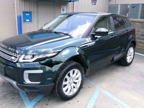 Used 2017 Land Rover Range Rover Evoque SE AWD/4WD image 1