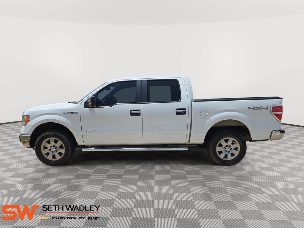 Used 2011 Ford F150 XLT w/ XLT Chrome Pkg AWD/4WD image 4