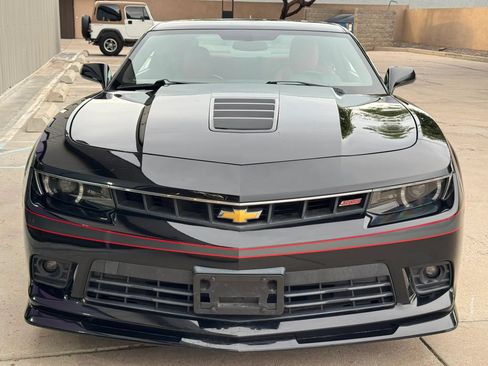 Used 2015 Chevrolet Camaro SS w/ Commemorative Special Edition RWD image 3