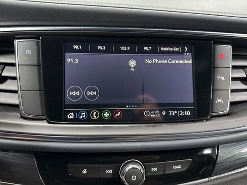 Used 2023 Buick Enclave Essence FWD image 20