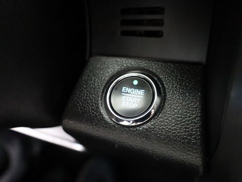 Used 2019 Ford F150 Platinum w/ Equipment Group 701A Luxury image 33