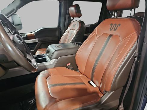 Used 2019 Ford F250 King Ranch w/ Snow Plow/Camper Package AWD/4WD image 18