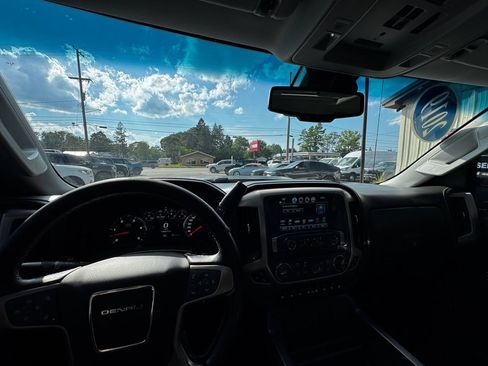 Used 2019 GMC Sierra 2500 Denali AWD/4WD image 26