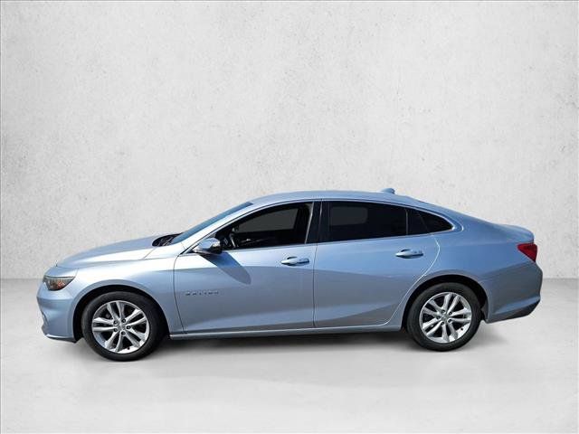 Used 2017 Chevrolet Malibu LT w/ Driver Confidence Package FWD image 8