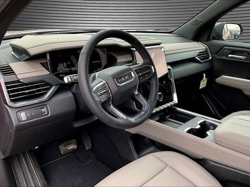 New 2026 GMC Acadia Elevation w/ Elevation Premium Package FWD image 7