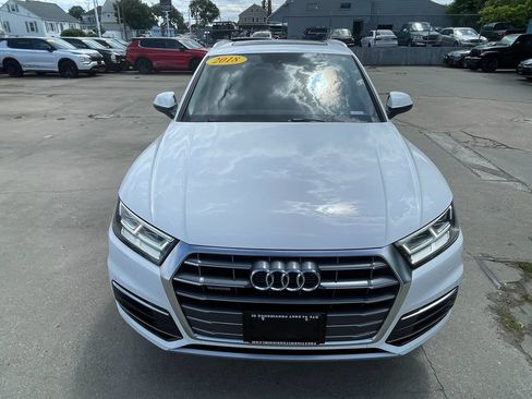 Used 2018 Audi Q5 2.0T Premium Plus w/ Premium Plus Package AWD/4WD image 3