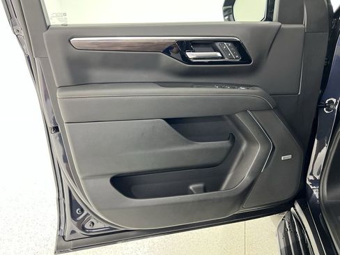 New 2025 Chevrolet Tahoe Premier image 21