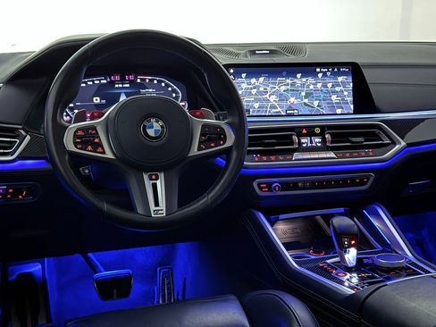 Used 2020 BMW X5 M Competition w/ Executive Package image 34