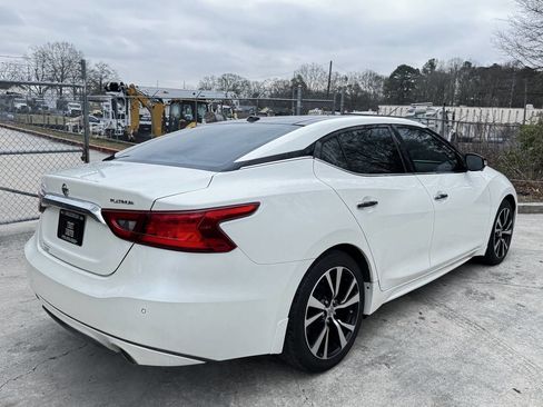 Used 2018 Nissan Maxima Platinum image 8