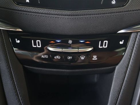 Certified 2025 Cadillac XT5 Premium Luxury FWD image 26