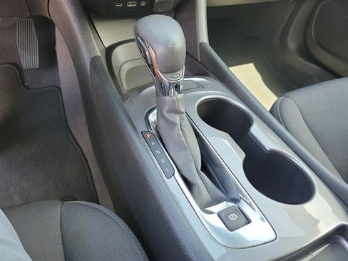 Used 2023 Chevrolet Malibu LS FWD image 15