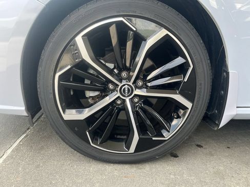 Used 2023 Nissan Altima 2.5 SR FWD image 27