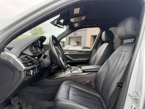 Used 2017 BMW X5 xDrive40e AWD/4WD image 18