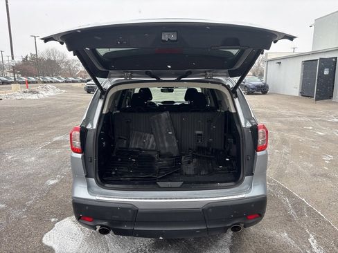 Certified 2021 Subaru Ascent Premium w/ Convenience Package image 7