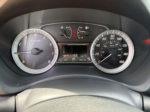 Used 2013 Nissan Sentra SR FWD image 14