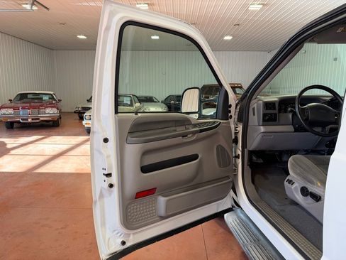 Used 2001 Ford F250 2WD Crew Cab Super Duty image 15