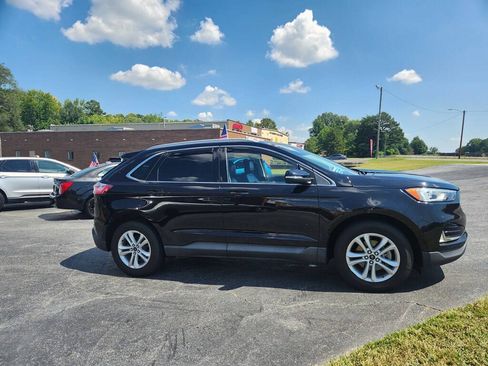 Used 2019 Ford Edge SEL w/ Equipment Group 201A FWD image 4