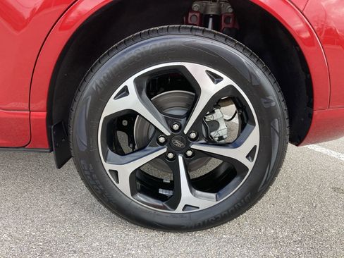 Used 2024 Ford Escape ST-Line Elite w/ Premium Technology Package image 19